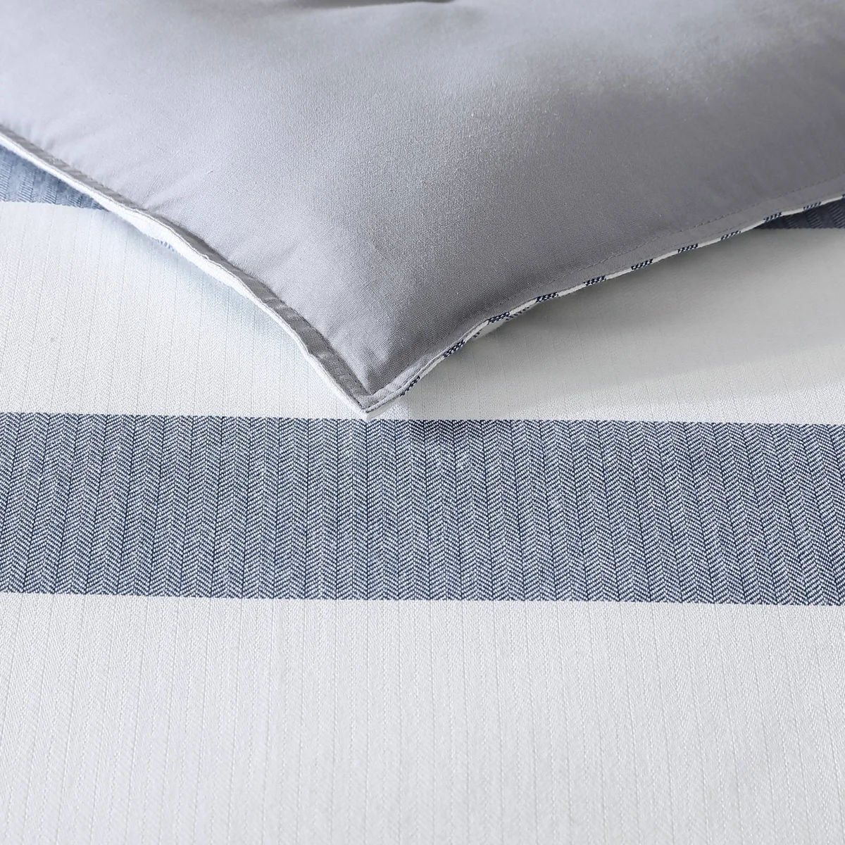 Nautica Fairwater Blue Cotton Reversible Comforter Set - Twin thumbnail 3